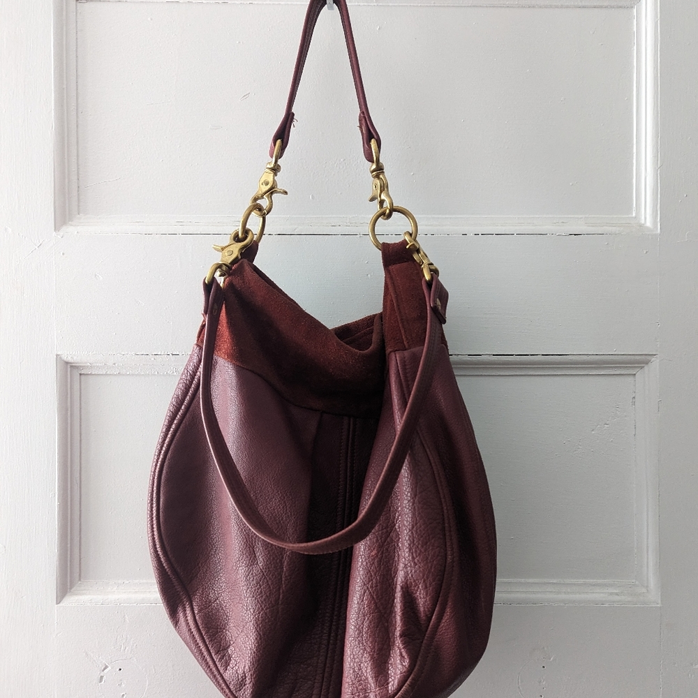 LEATHER BY LAURA LANGFORD Shoulder Bag with Floral Lining Scallop Shape Purse